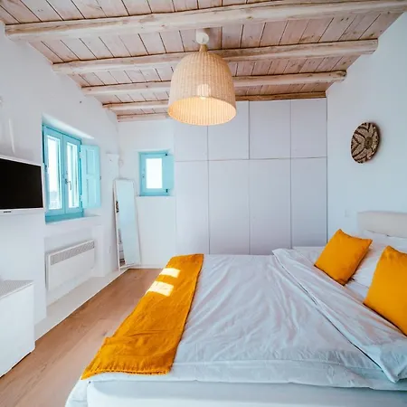Lydia 4 Bed With Pool In Psarrou Ag Lazaros Villa